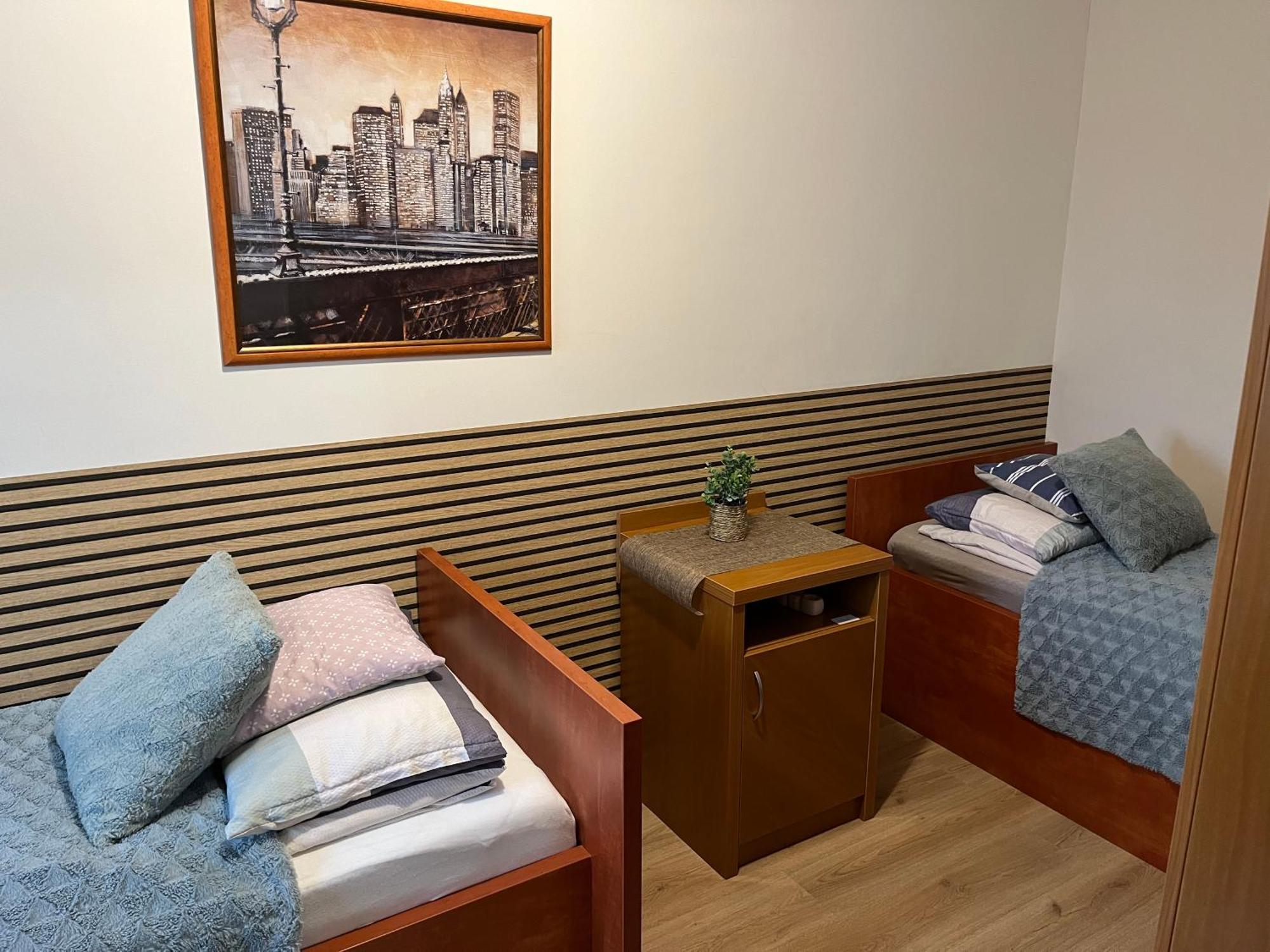 Brookforest Apartman Hajdúszoboszló Eksteriør billede